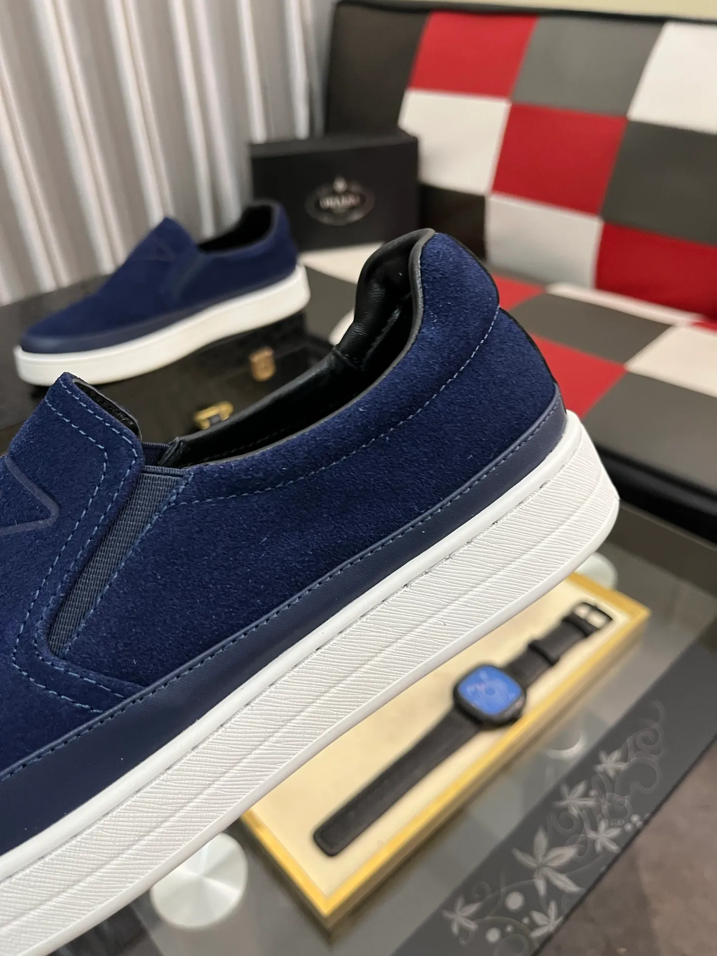 Men's shoes 💰440⌚️⌚️【PRADA】Prada casual shoes for couples, originally developed 1:1, made of high-mercerized cowhide with imported cowhide, silk sheepskin lining, rubber outsole, comfortable and soft on the feet, size: 38-442️⃣Colors available